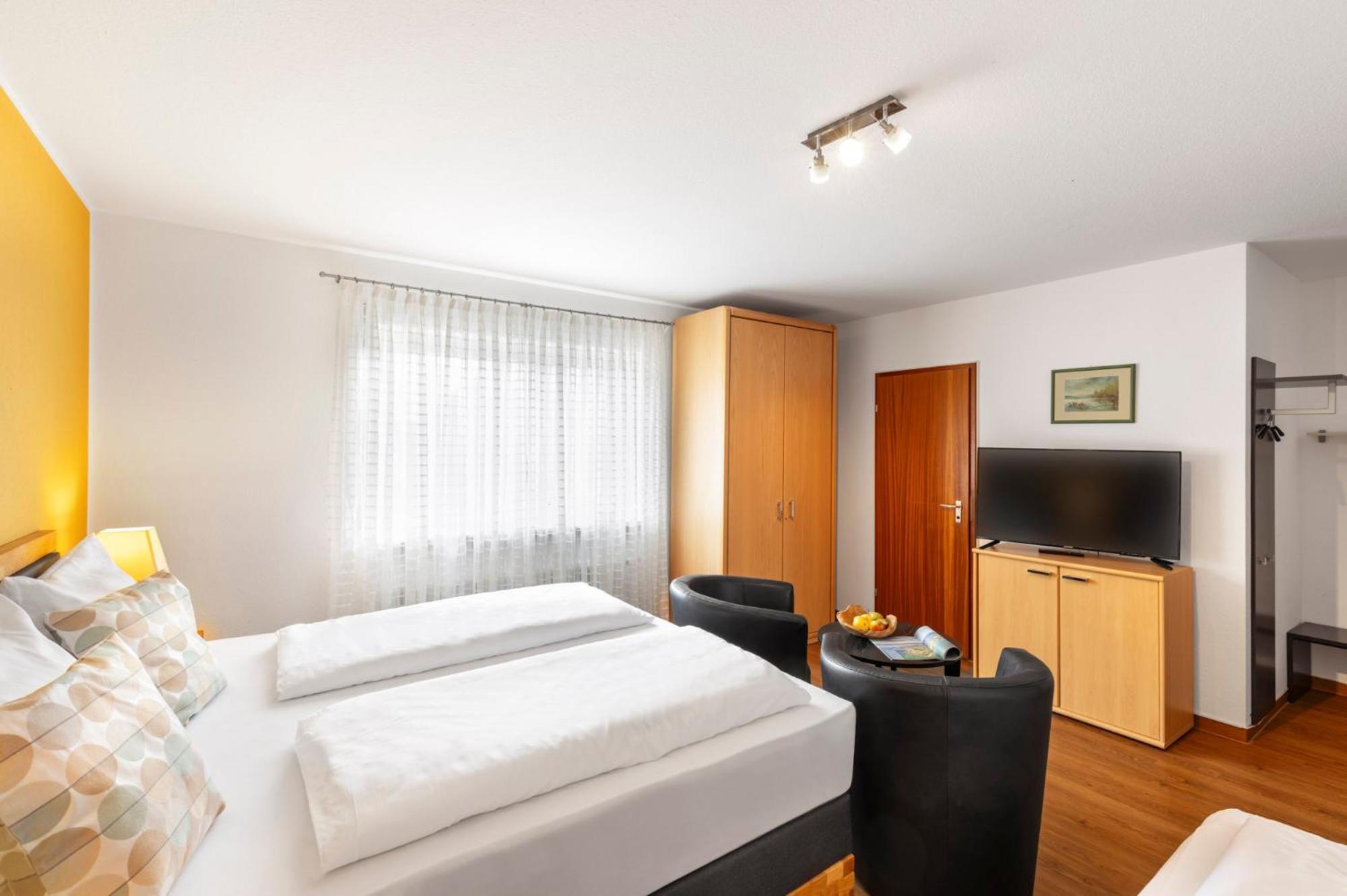 Hotel Garni Sonnengruss ハーグナウ エクステリア 写真